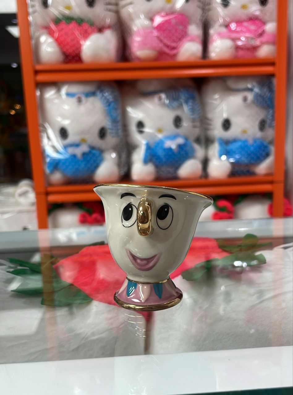 Tetera y taza de la bella y la bestia